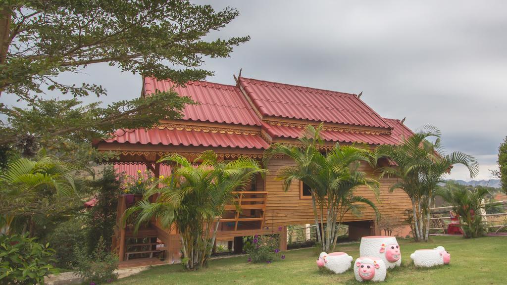 Floral Hill Khaokho Hotel Khao Kho Phòng bức ảnh