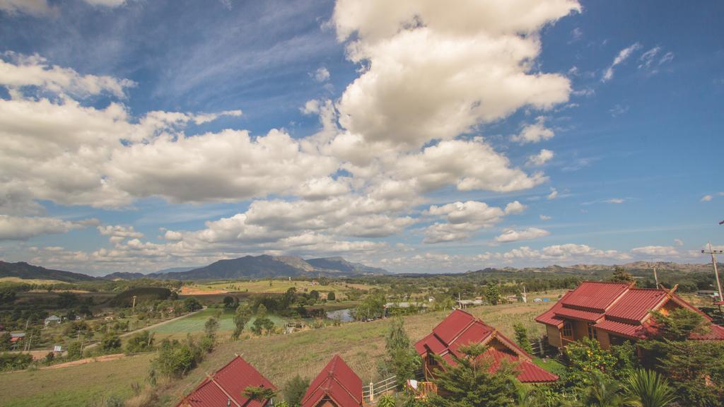 Floral Hill Khaokho Hotel Khao Kho Ngoại thất bức ảnh